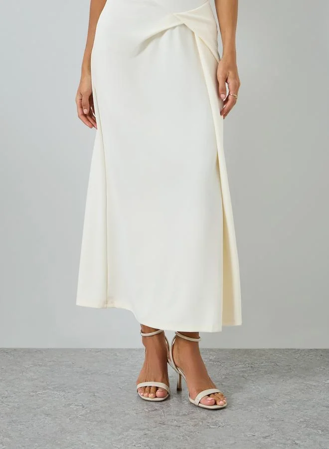 تايك تو تنورة طويلة لف